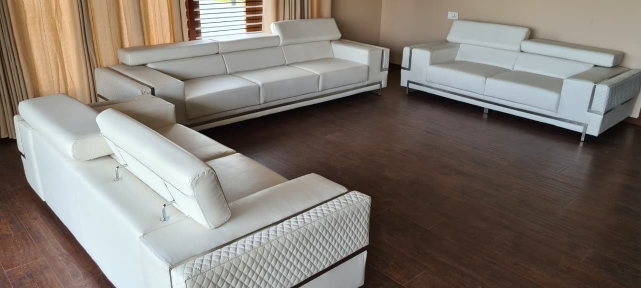 Diamond-Stitch Corner Sectional